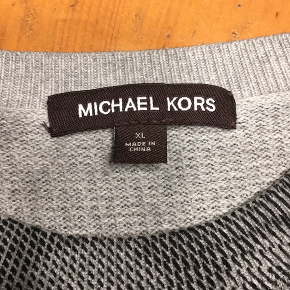 Michael Kors Grey Knit Camo Sweater Host Pick - Picture 6 of 12